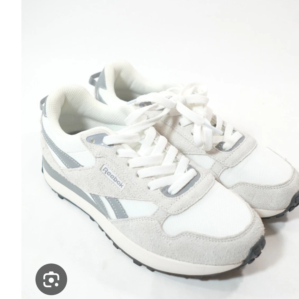 Reebok Drive Lifestyle Sneakers White Grey Casual Athletic Shoes Womens Size 8.5